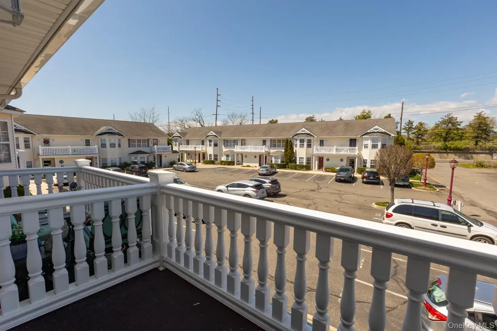 314 Flurry Lane West Babylon NY 11704