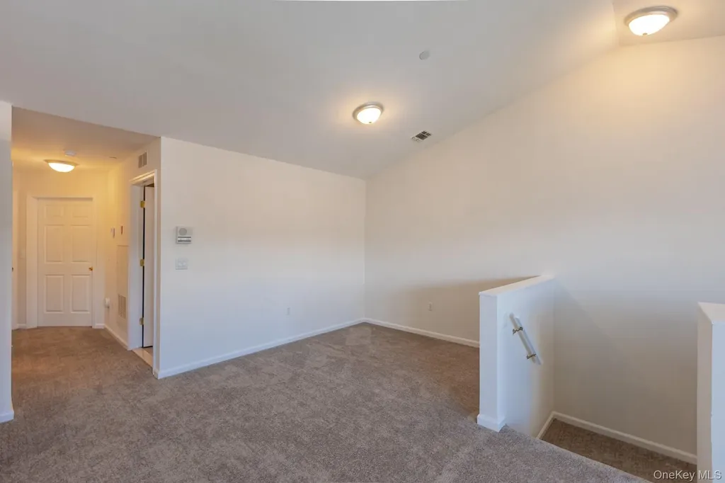 314 Flurry Lane West Babylon NY 11704