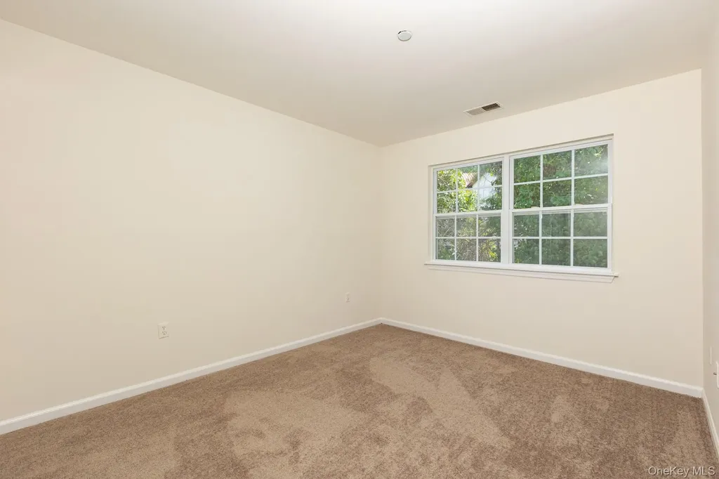 314 Flurry Lane West Babylon NY 11704