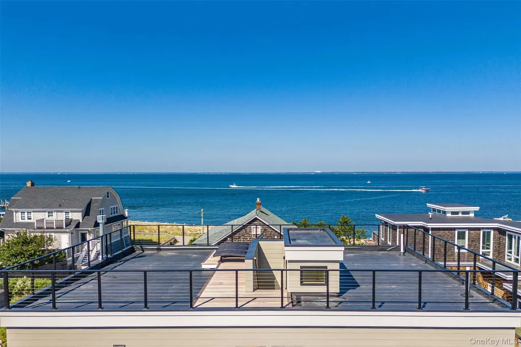 4 Atlantic Avenue Seaview NY 11770