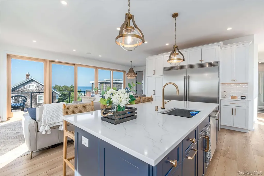 4 Atlantic Avenue Seaview NY 11770