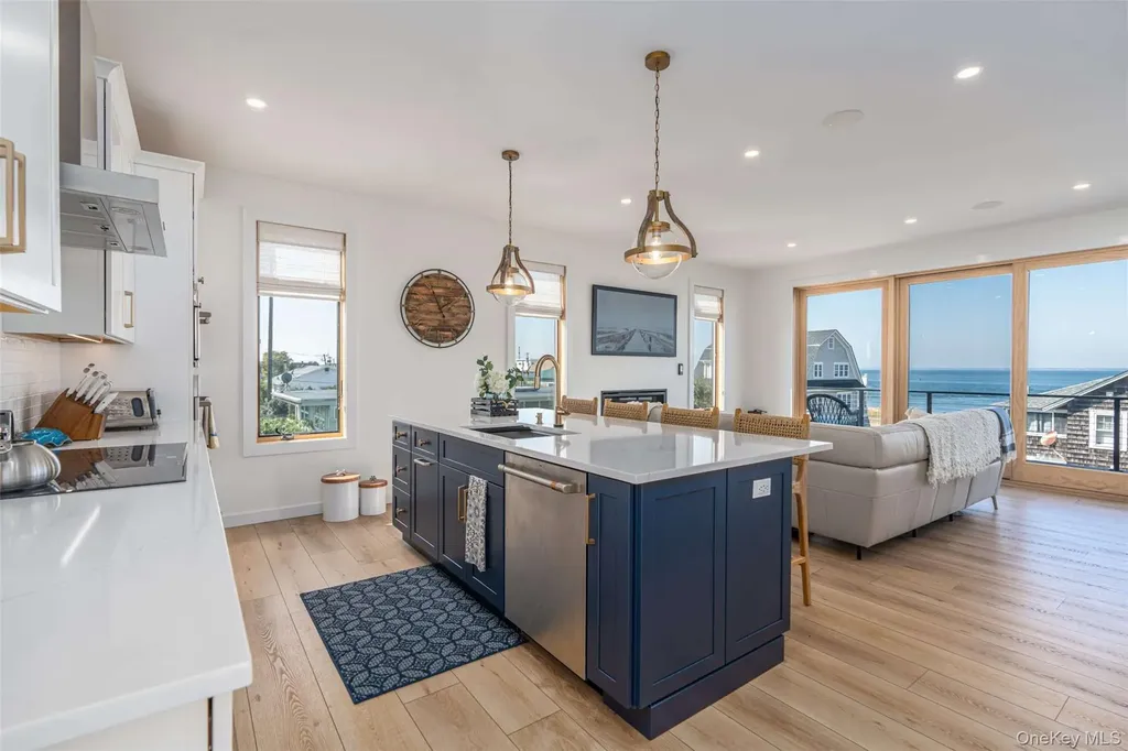 4 Atlantic Avenue Seaview NY 11770