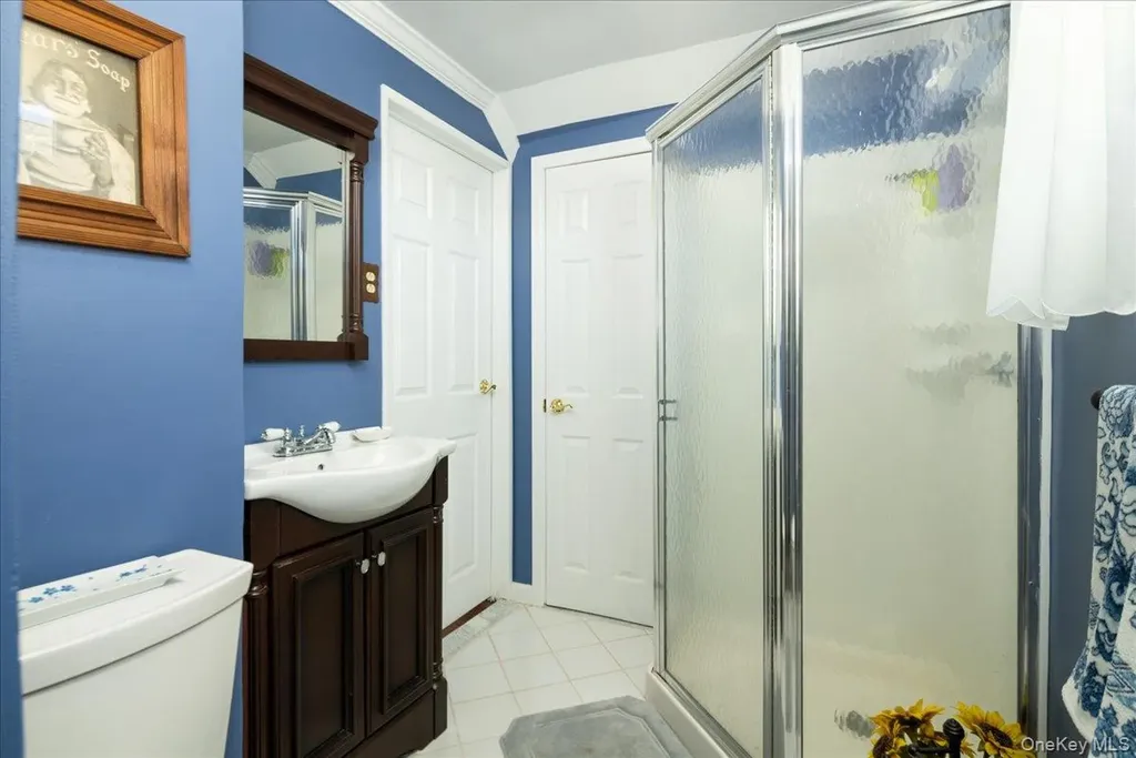 34 Jackson Place Massapequa NY 11758