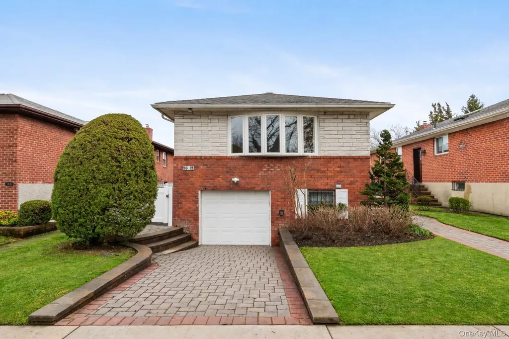 2615 Clearview Expressway Bayside NY 11360
