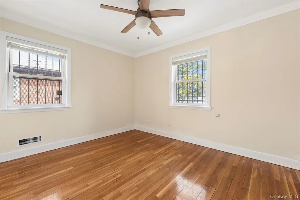 2615 Clearview Expressway Bayside NY 11360