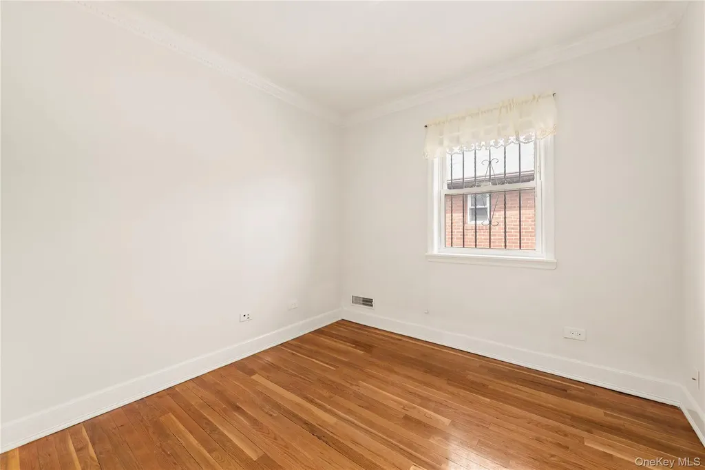 2615 Clearview Expressway Bayside NY 11360