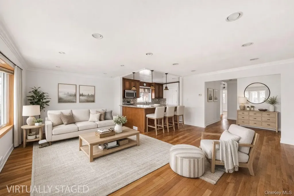 2615 Clearview Expressway Bayside NY 11360
