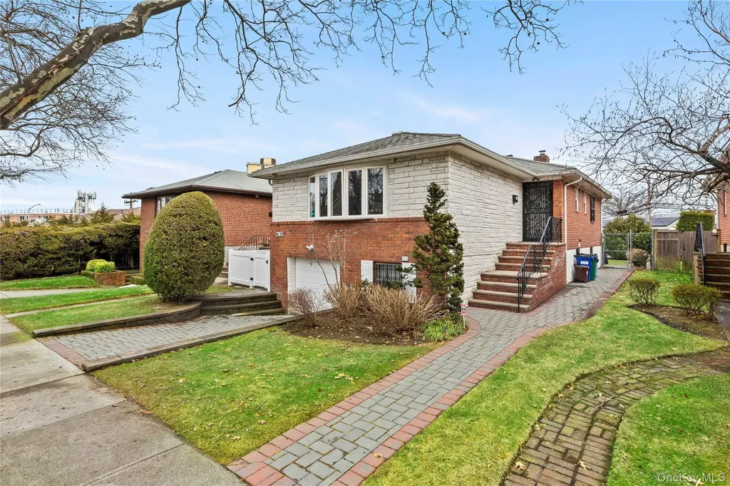 2615 Clearview Expressway Bayside NY 11360