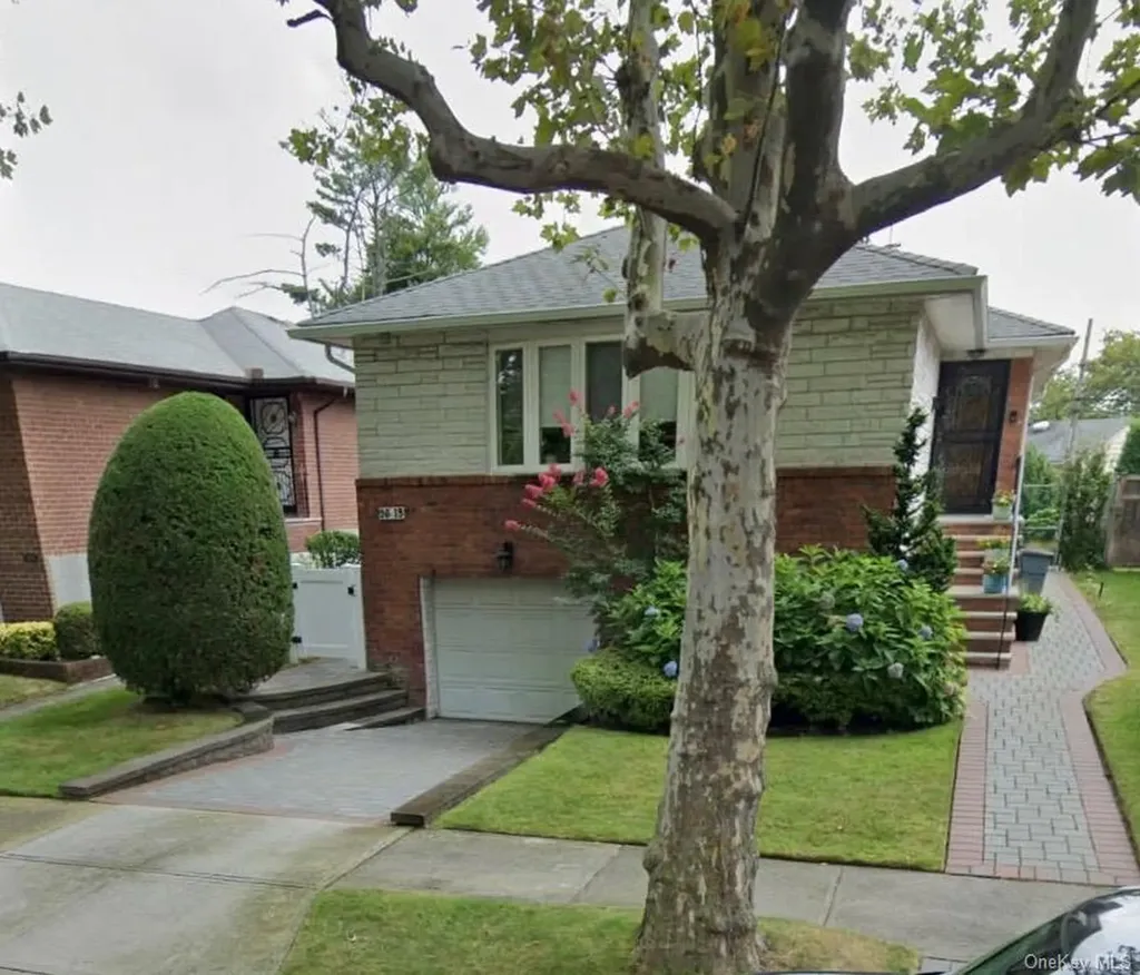 2615 Clearview Expressway Bayside NY 11360