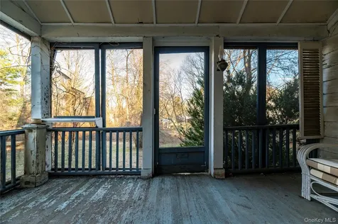 118 Washington Spring Road Palisades NY 10964