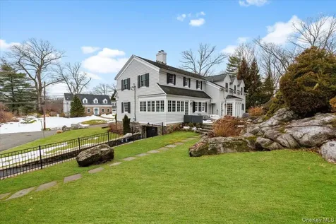 15 Braxmar Drive S Harrison NY 10528