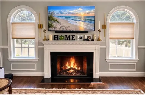 39 West Lane Bay Shore NY 11706