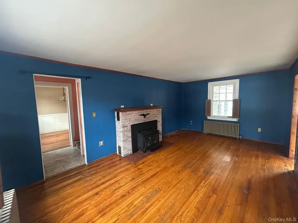6 Erin Court Cornwall NY 12518
