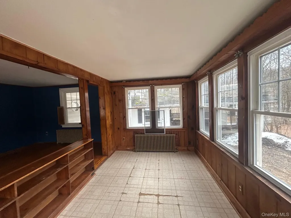 6 Erin Court Cornwall NY 12518