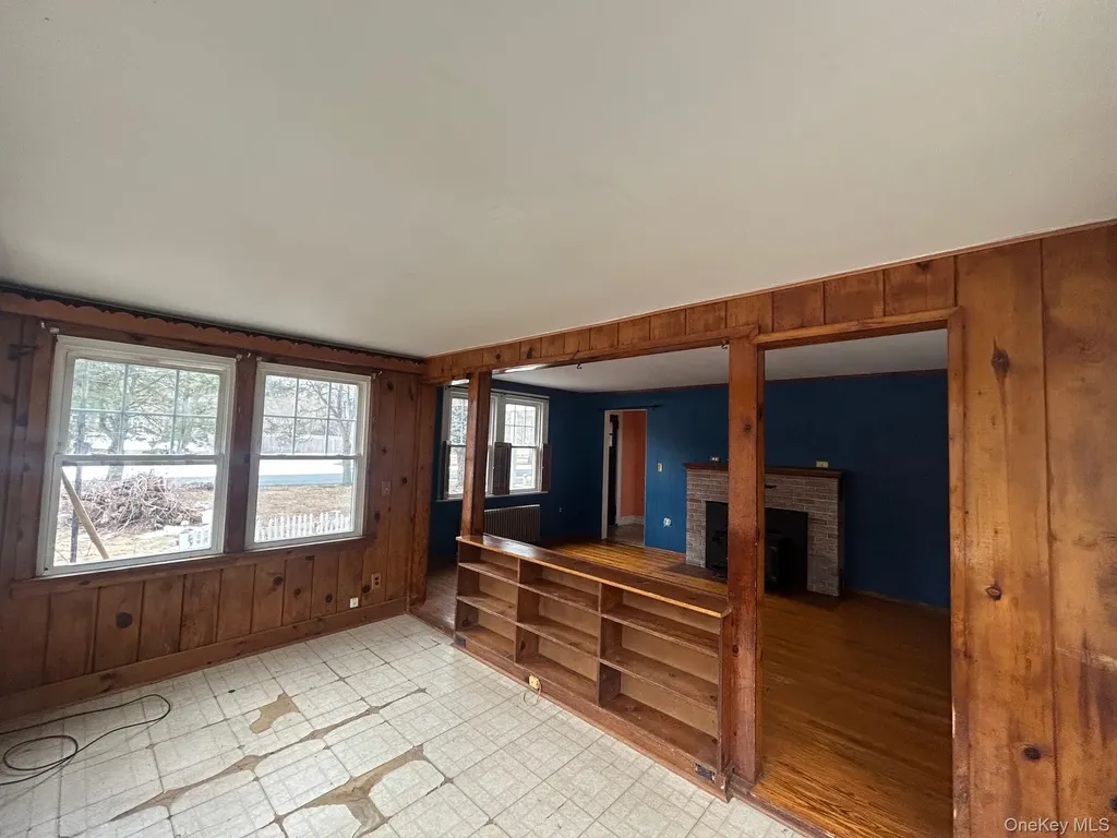 6 Erin Court Cornwall NY 12518