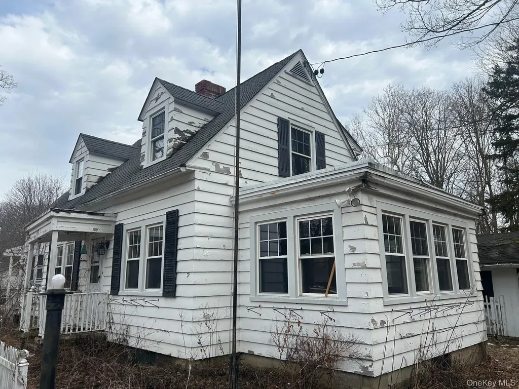 6 Erin Court Cornwall NY 12518