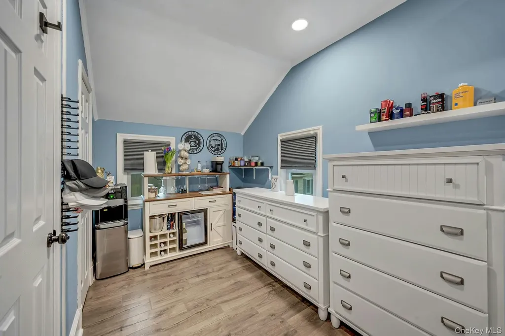 32 Glendale Avenue Armonk NY 10504