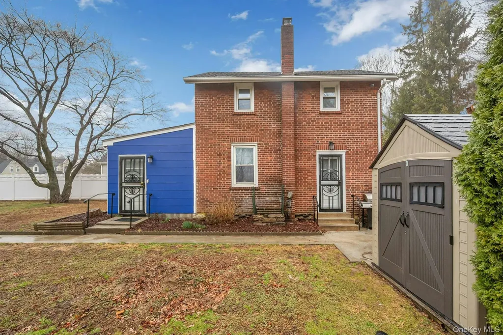 32 Glendale Avenue Armonk NY 10504