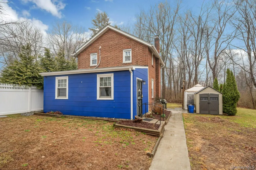 32 Glendale Avenue Armonk NY 10504