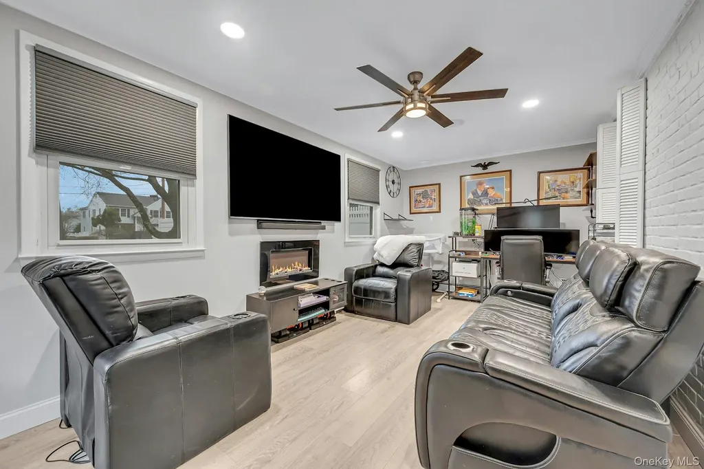 32 Glendale Avenue Armonk NY 10504