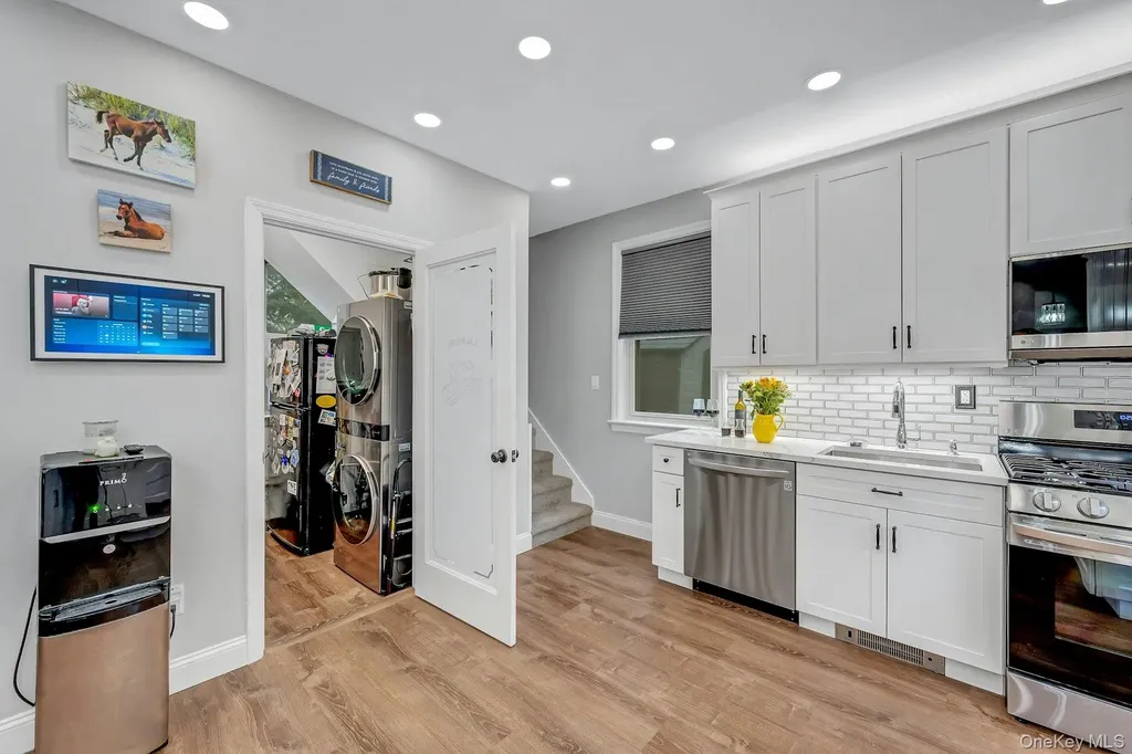 32 Glendale Avenue Armonk NY 10504