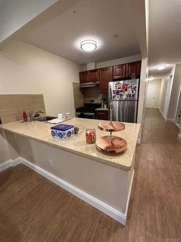66-60 69th Street Middle Village NY 11379