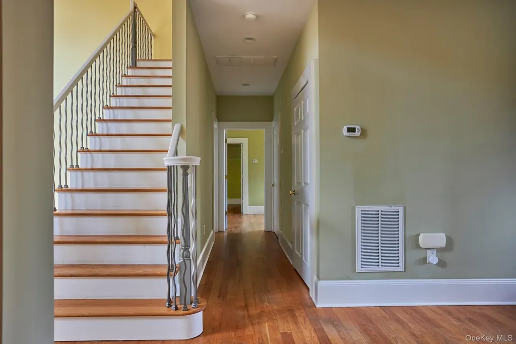 203 Silver Lake Road Rhinebeck NY 12572