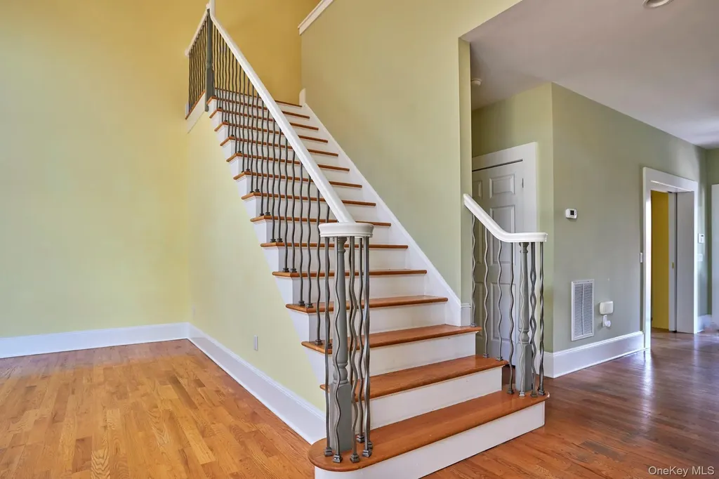 203 Silver Lake Road Rhinebeck NY 12572