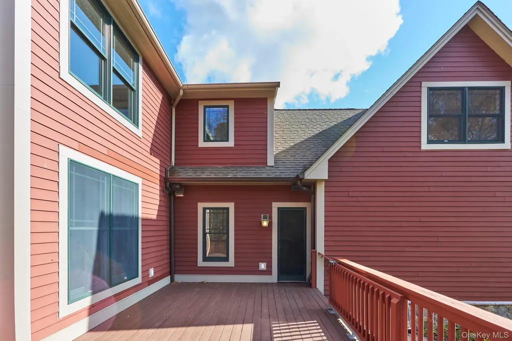 203 Silver Lake Road Rhinebeck NY 12572