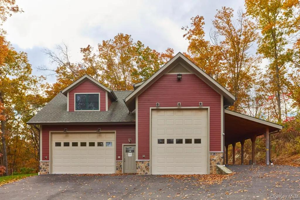 203 Silver Lake Road Rhinebeck NY 12572