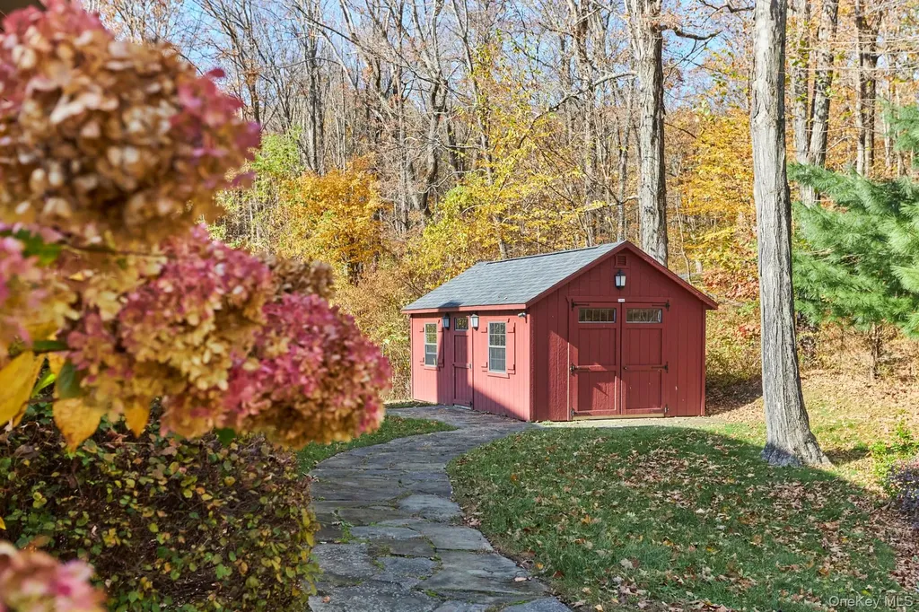 203 Silver Lake Road Rhinebeck NY 12572