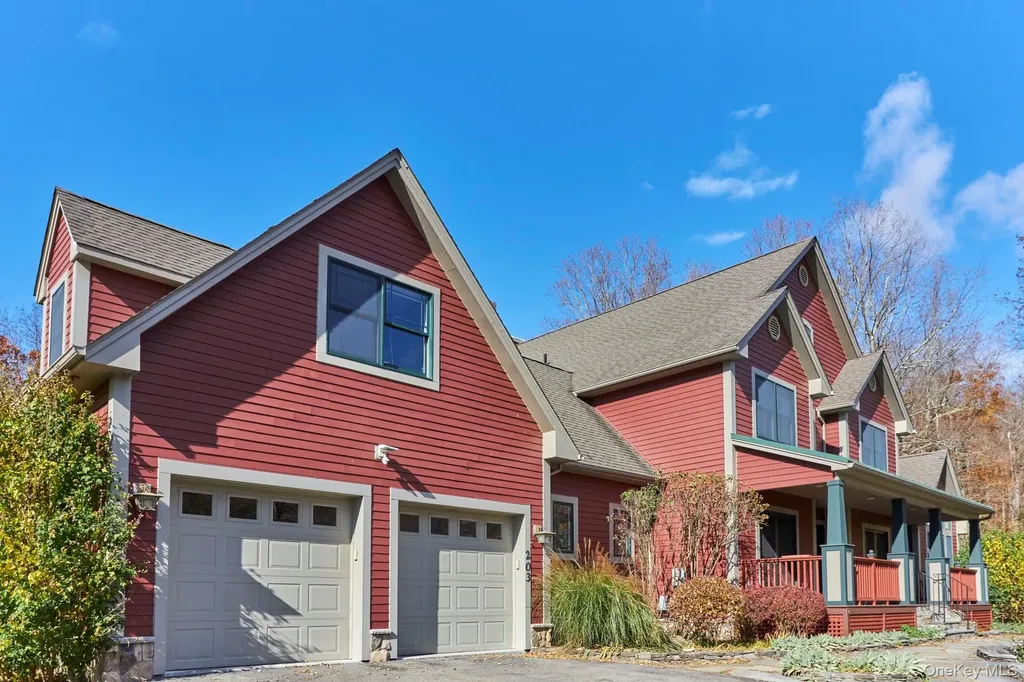 203 Silver Lake Road Rhinebeck NY 12572