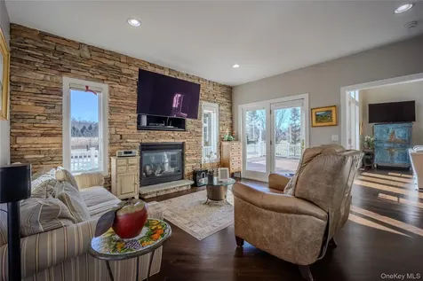 56 Autumn Chase Drive Hopewell Junction NY 12533