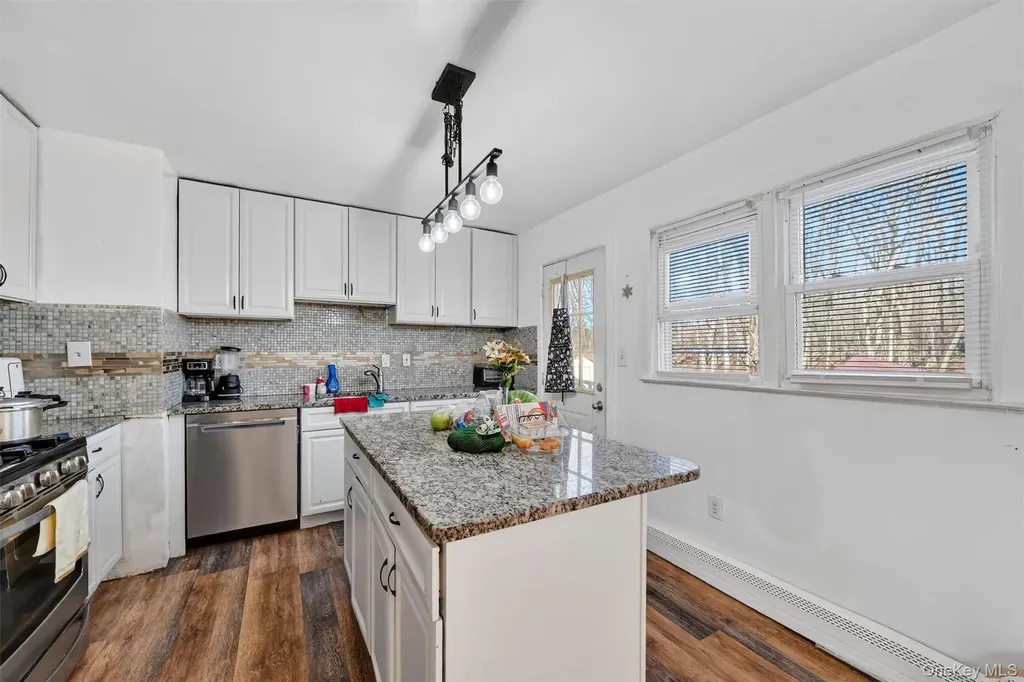 129 Vails Gate Heights Drive New Windsor NY 12553