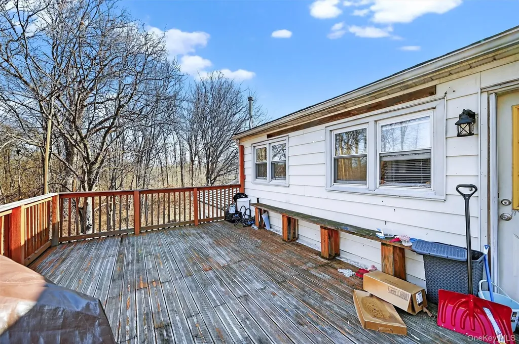 129 Vails Gate Heights Drive New Windsor NY 12553
