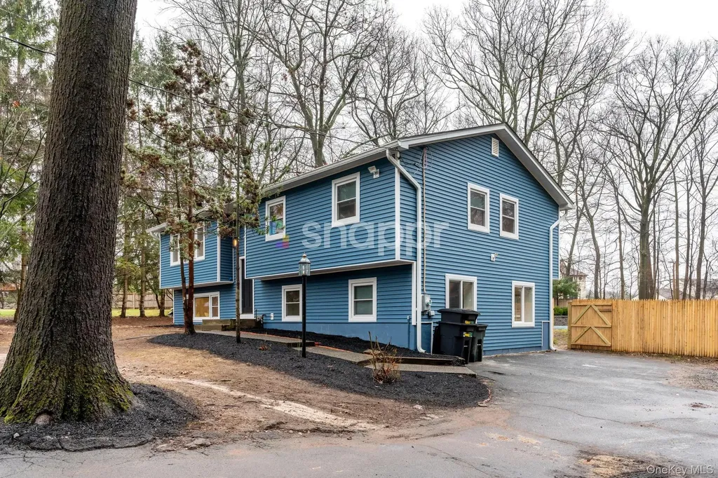 9 E Stemmer Lane Suffern NY 10901