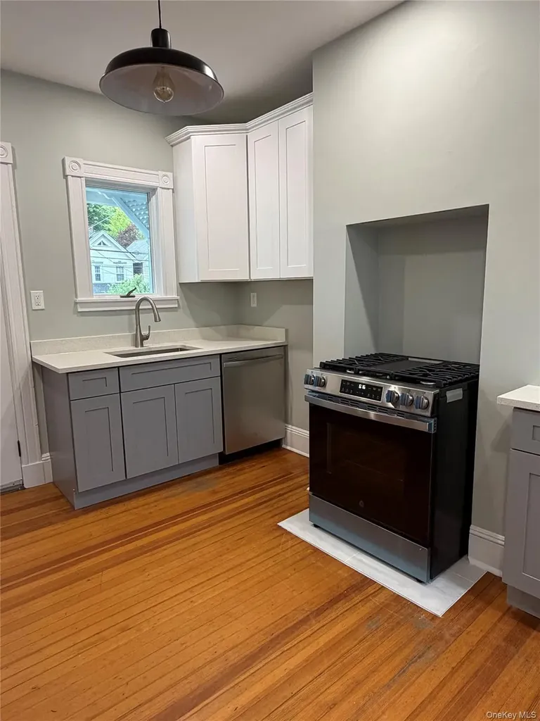 48 White Avenue Nyack NY 10960