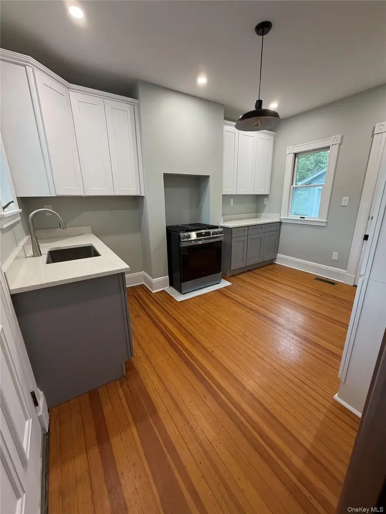48 White Avenue Nyack NY 10960