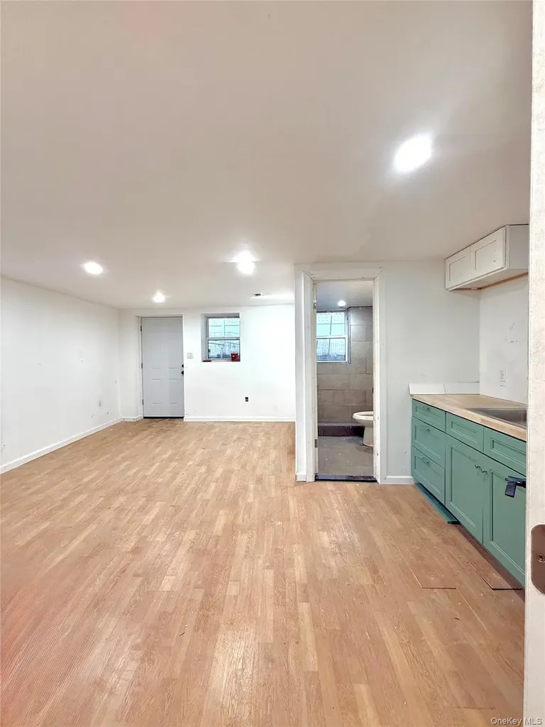 629 E 89th Street Brooklyn NY 11236