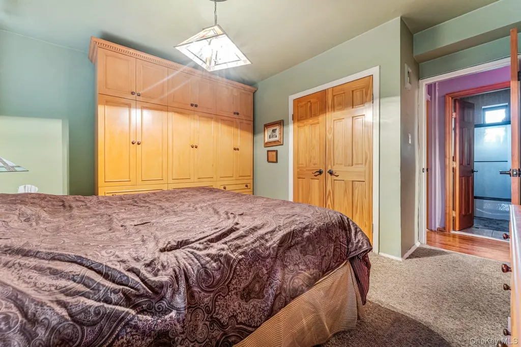 141-10 28 Avenue Flushing NY 11354