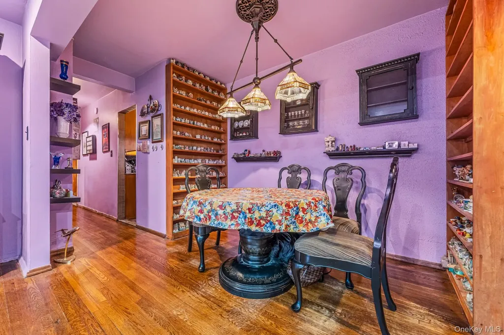 141-10 28 Avenue Flushing NY 11354