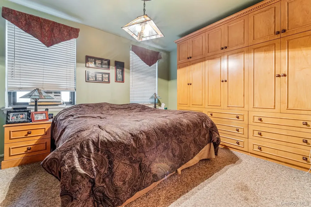 141-10 28 Avenue Flushing NY 11354