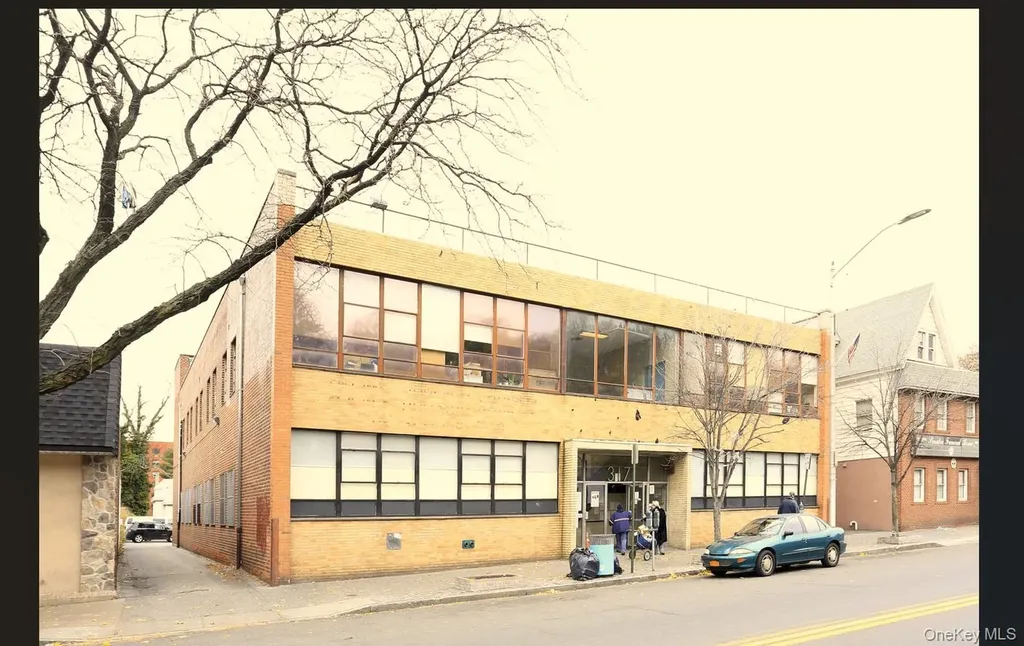 317 S Broadway Yonkers NY 10705