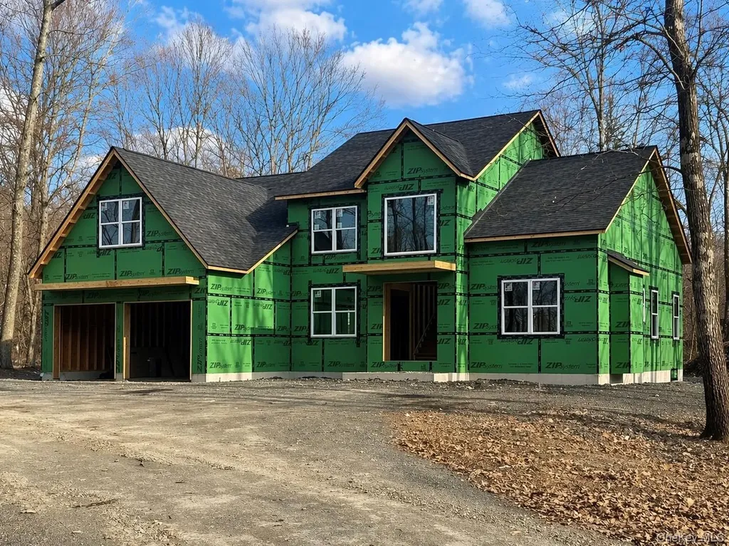 43 Maple Hill Drive Millbrook NY 12545