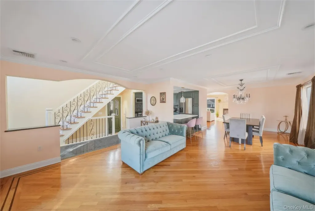 141-16 11th Avenue Malba NY 11357