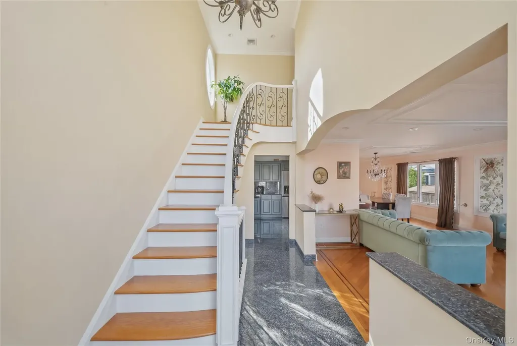 141-16 11th Avenue Malba NY 11357