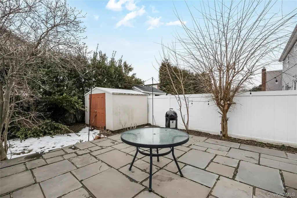 144 Broadway Massapequa Park NY 11762