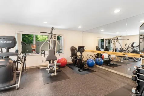316 Deerfield Road Water Mill NY 11976