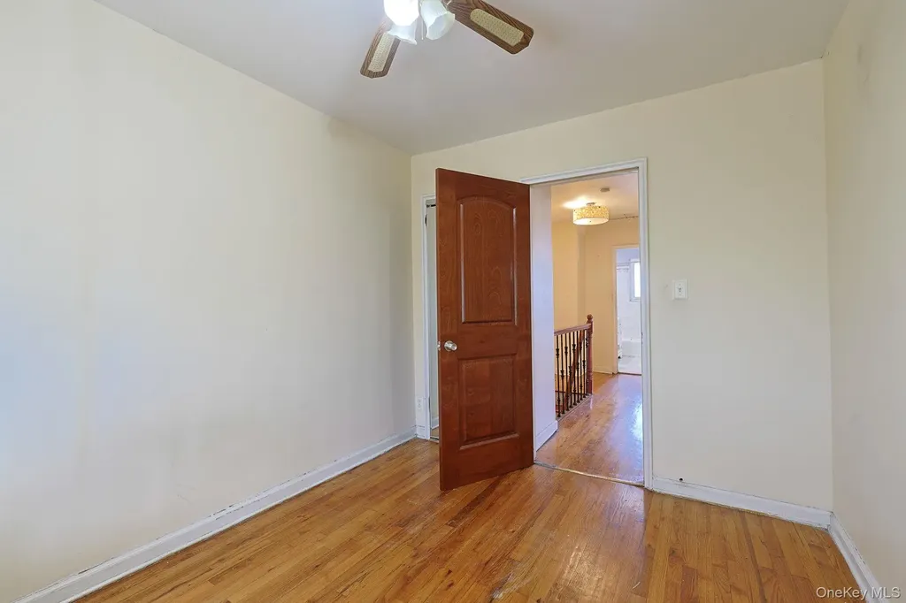 877 E 223rd Street Bronx NY 10466