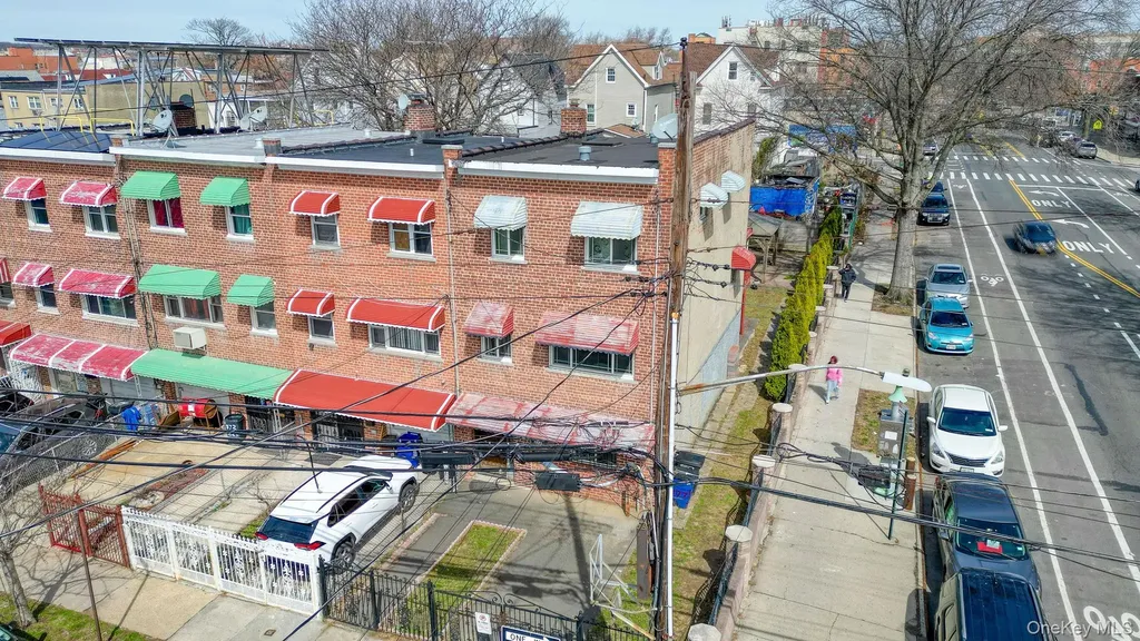 877 E 223rd Street Bronx NY 10466